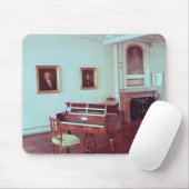 Uitzicht van een kamer met een grote piano muismat (Met muis)