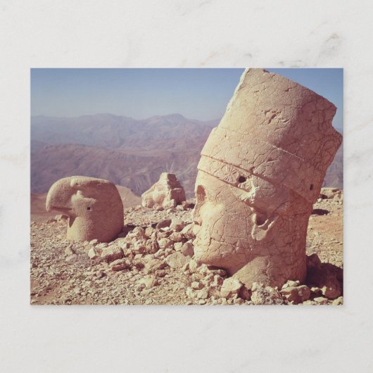 Uitzicht van een kolossaal hoofd en een adelaar briefkaart (Voorkant)