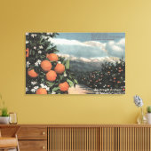 Uitzicht van een Oranje boomgaard met bergen Canvas Afdruk (Insitu (Woonkamer))