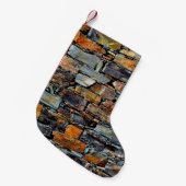 Uitzicht van een oude traditionele steen w. kleine kerstsok (Voorkant (Hangend))