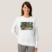 Uitzicht van een Quaint Residence T-shirt (Voorkant volledig)