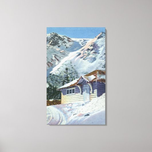 Uitzicht van een US Forest Service Ski Shelter Canvas Afdruk (Voorkant)