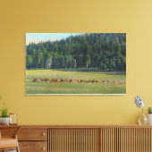 Uitzicht van een verpakking van Deer Grazing Canvas Afdruk (Insitu (Woonkamer))