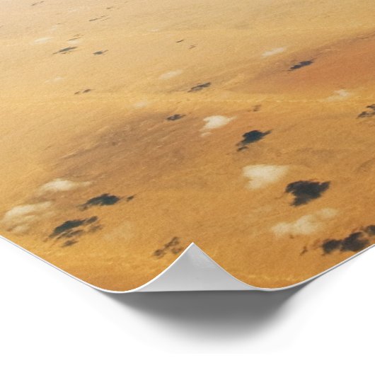 Uitzicht van een woestijn vanuit de lucht poster (Hoek)