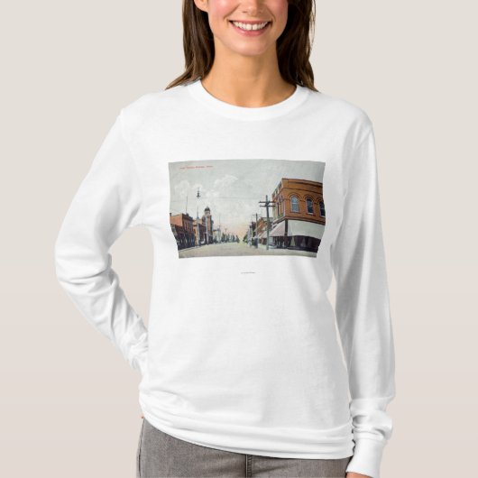 Uitzicht van First StreetNampa, ID T-shirt (Voorkant)
