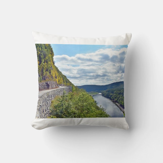 Uitzicht van Hawk's Nest Highway Kussen (Voorkant)