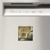 Uitzicht van het binnenland van de kerk met magneet (Insitu (Vaatwasser))
