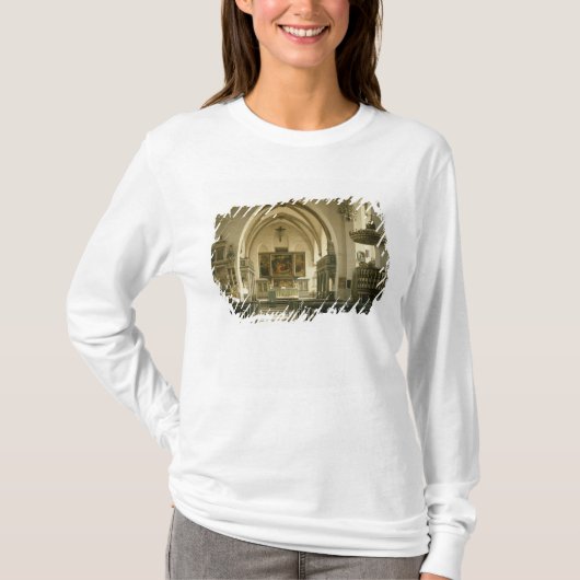 Uitzicht van het binnenland van de kerk met t-shirt (Voorkant)