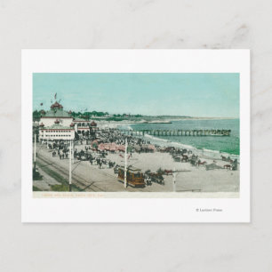 Uitzicht van het casino, het strand en de pier briefkaart