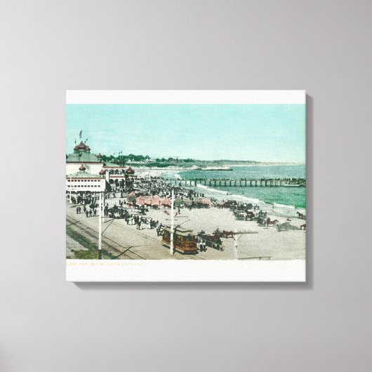 Uitzicht van het casino, het strand en de pier canvas afdruk (Voorkant)