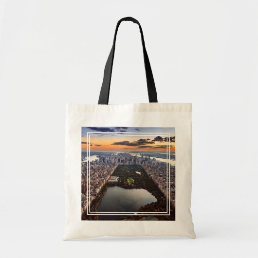 Uitzicht van het centrale park aan de lucht op Sun Tote Bag (Voorkant)
