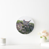 Uitzicht van het dorp en de kerk ( foto ) 3 ronde klok (Huis)