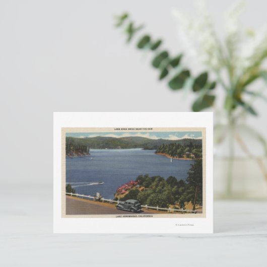 Uitzicht van het Edge-station van het meer nabij d Briefkaart (Staand voorkant)