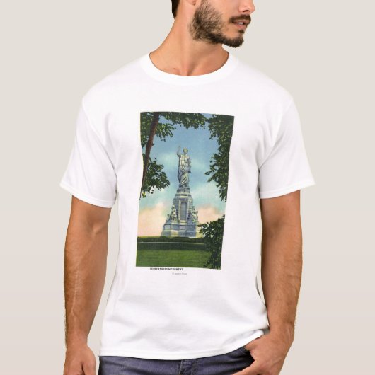 Uitzicht van het Forefathers Monument # 2 T-shirt (Voorkant)