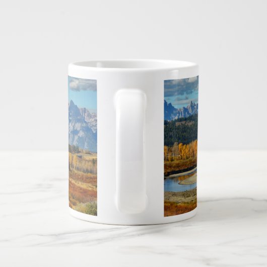 Uitzicht van het Grote Teton-gebergte in het najaa Grote Koffiekop (Achterkant)