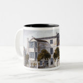 Uitzicht van het Huis van Sir Noel de Caron, 1809 Tweekleurige Koffiemok (Voorkant links)