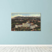 Uitzicht van het Huntington-hotel Canvas Afdruk (Insitu (Houten vloer))