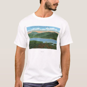 Uitzicht van het Indische meer en het Snowy-geberg T-shirt
