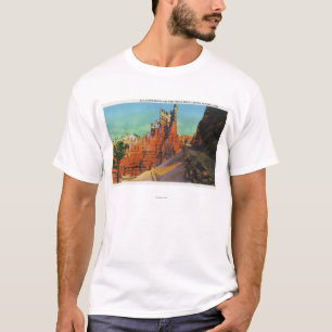 Uitzicht van het kasteel van Gulliver en van New T T-shirt