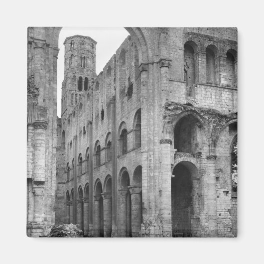 Uitzicht van het kerkinterieur, c.1040-67 magneet (Voorkant)