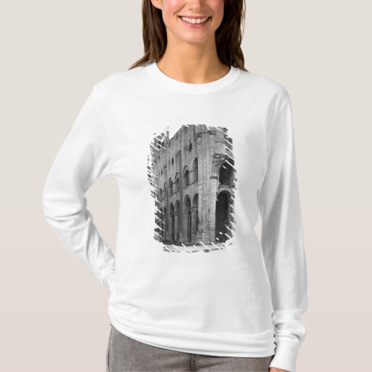 Uitzicht van het kerkinterieur, c.1040-67 t-shirt (Voorkant)