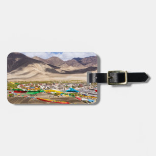 Uitzicht van het klooster Samye - Tibet, Azië Bagagelabel
