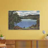 Uitzicht van het meer Beauful Shasta Canvas Afdruk (Insitu (Woonkamer))