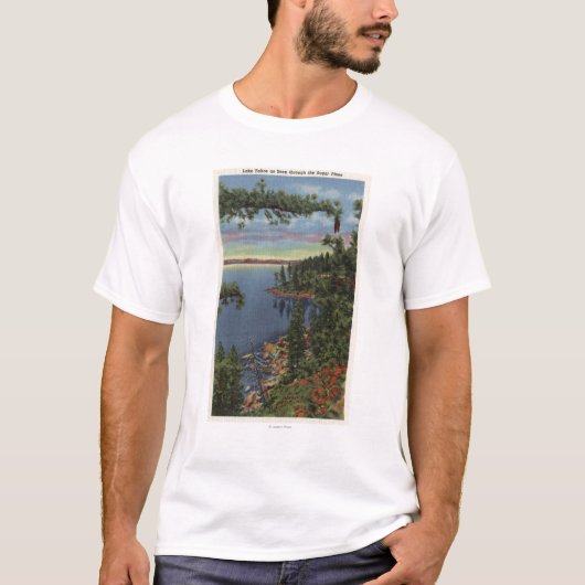 Uitzicht van het meer door suikerpijnbomen t-shirt (Voorkant)