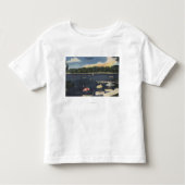 Uitzicht van het meer, met bomen uitgelijnde Shore Kinder Shirts (Voorkant)