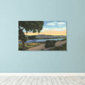 Uitzicht van het meer van Pinto Canvas Afdruk (Insitu (Houten vloer))