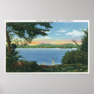 Uitzicht van het meer van Pontoosuc Poster