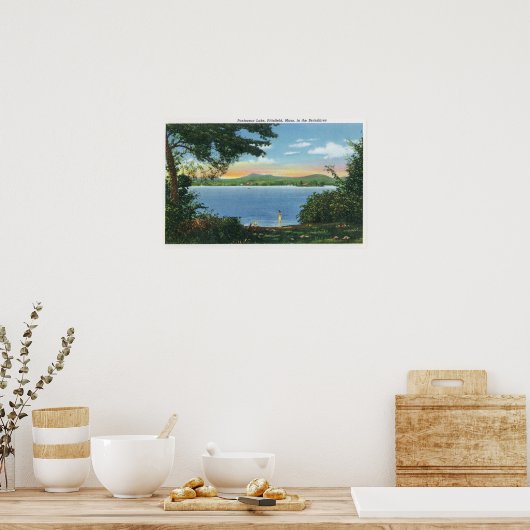 Uitzicht van het meer van Pontoosuc Poster (Keuken)