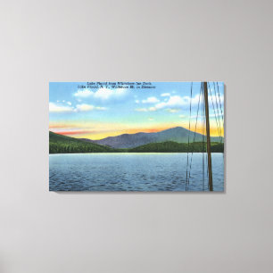 Uitzicht van het meer van Whiteface Inn Dock Canvas Afdruk