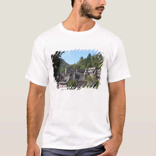 Uitzicht van het middeleeuwse dorp (foto) t-shirt (Voorkant)