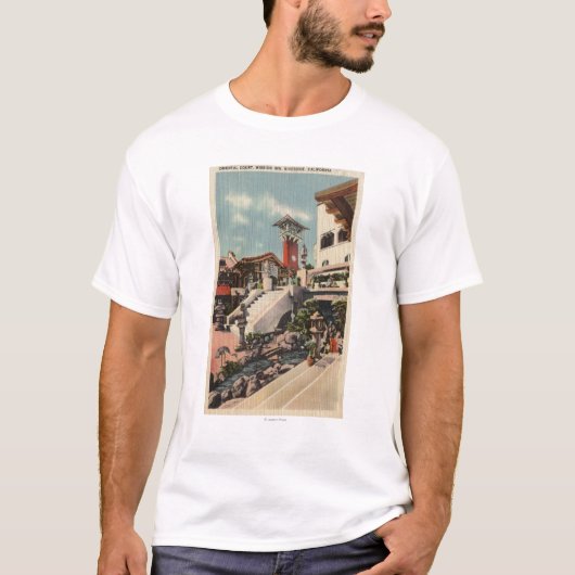 Uitzicht van het Mission Inn & Oriental Court T-shirt (Voorkant)
