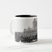 Uitzicht van het museum tweekleurige koffiemok (Voorkant links)