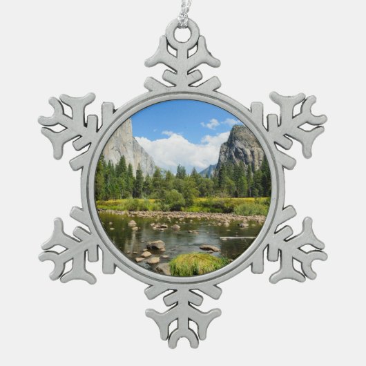 Uitzicht van het Nationaal Park van Yosemite Tin Sneeuwvlok Ornament (Voorkant)