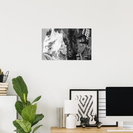 Uitzicht van het Paradise-kamp en Mt Rainier Poster (Thuiskantoor)