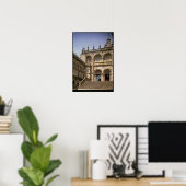 Uitzicht van het portaal voor zuidtransept met c.1 poster (Thuiskantoor)