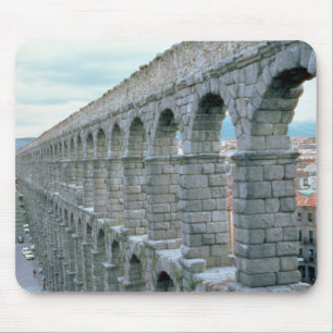 Uitzicht van het Romeinse aquaduct, waarschijnlijk Muismat