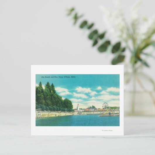 Uitzicht van het stadsstrand en de pier briefkaart (Staand voorkant)