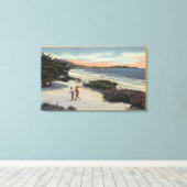 Uitzicht van het strand, zonnebaders die lopen canvas afdruk (Insitu (Houten vloer))