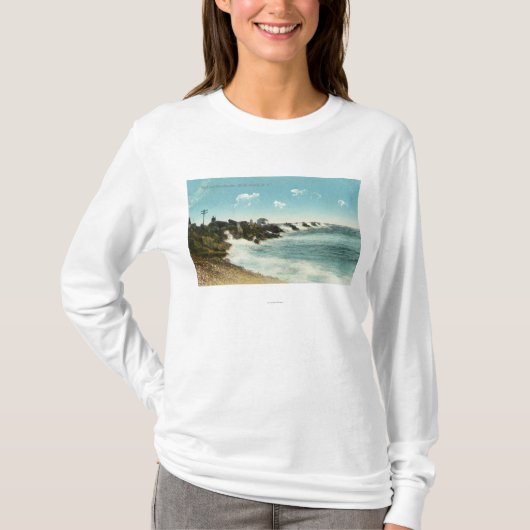 Uitzicht van het Surf en het Breakwater T-shirt (Voorkant)