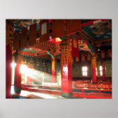 Uitzicht van het Tibetaanse boeddhistische klooste Poster (Voorkant)