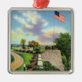 Uitzicht van het vlaggenbekken en de zuidwand metalen ornament (Voorkant)