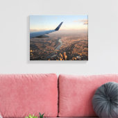 uitzicht van het waterlichaam tussen gebouwen vanu canvas afdruk (Insitu (Woonkamer))