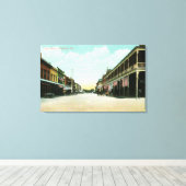 Uitzicht van Irvin Street Hanford, CA Canvas Afdruk (Insitu (Houten vloer))