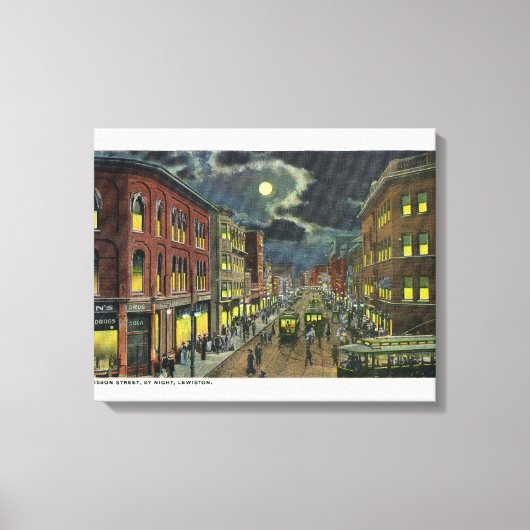 Uitzicht van Lissabon Street in Night Canvas Afdruk (Voorkant)