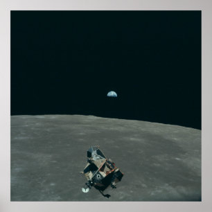 Uitzicht van Lunar lander w Moon & Earth Poster