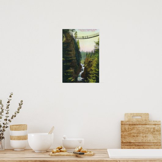 Uitzicht van Lynn Canyon Suspension Bridge Poster (Keuken)